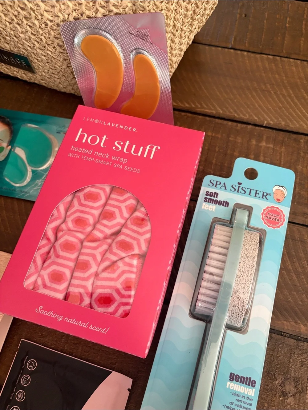 NEW Spa Set with Tote - Picture 6 of 7